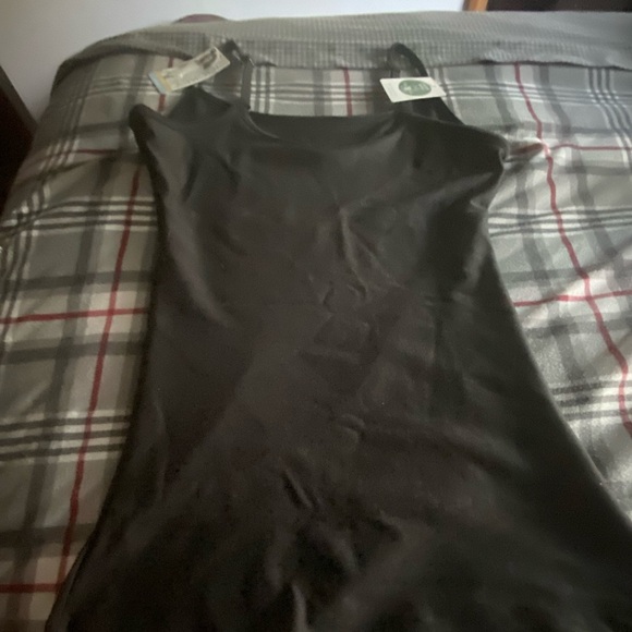 Very nice cami - Picture 2 of 8